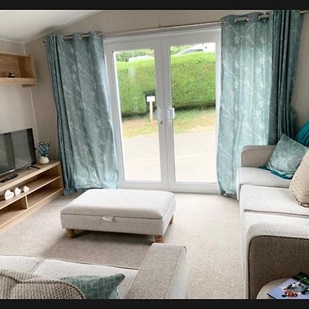 Exotic 3-Bed Caravan At Newquay Holiday Park Villa Buitenkant foto