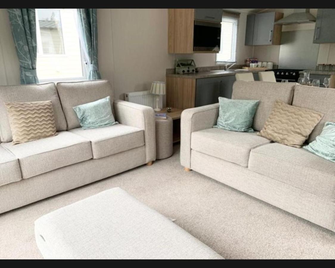 Exotic 3-Bed Caravan At Newquay Holiday Park Villa Buitenkant foto