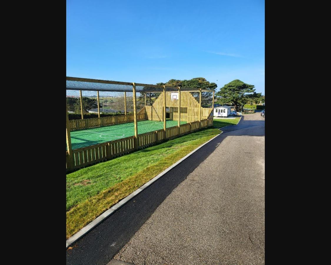 Exotic 3-Bed Caravan At Newquay Holiday Park Villa Buitenkant foto