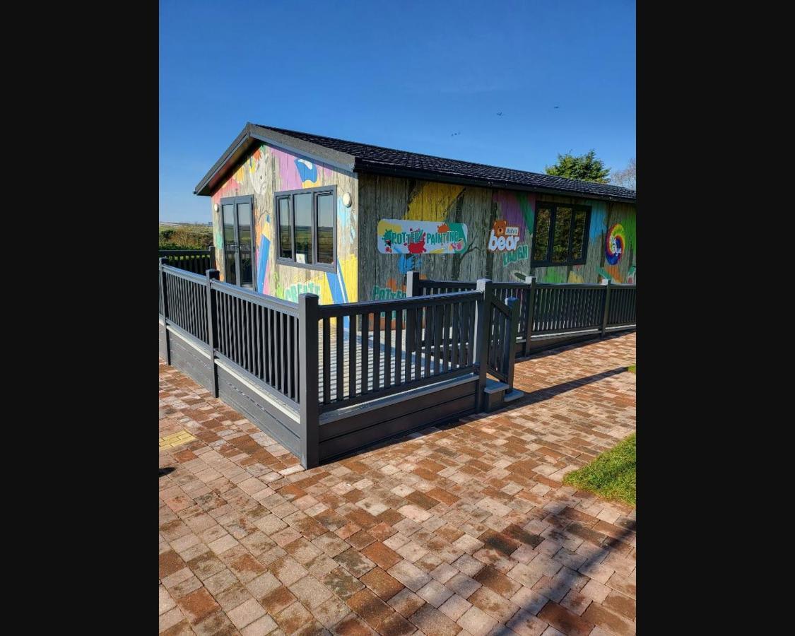 Exotic 3-Bed Caravan At Newquay Holiday Park Villa Buitenkant foto